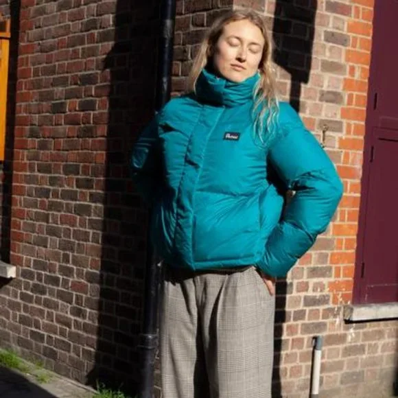 Penfield WomensDark Teal Montrose Puffer Jacket Size Medium. Retails for $225.